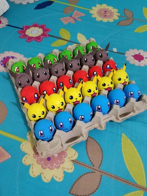 Easter Egg Competition Ideas, Easy Holiday Decorations, 3d Pokemon, Easter Sweets, Pokemon Party, Easter Egg Designs, Easter Egg Painting, Painted Shells, Egg Crafts