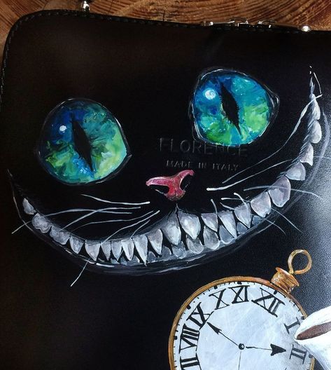 220+ Cheshire Cat Tattoo Designs (2021) Simple Small Meaningful Ideas Cheshire Cat Drawing, Gatto Del Cheshire, Cheshire Cat Art, Steampunk Alice In Wonderland, Cheshire Cat Tattoo, Cat Art Painting, Alice In Wonderland Drawings, Wonderland Tattoo, Art Steampunk