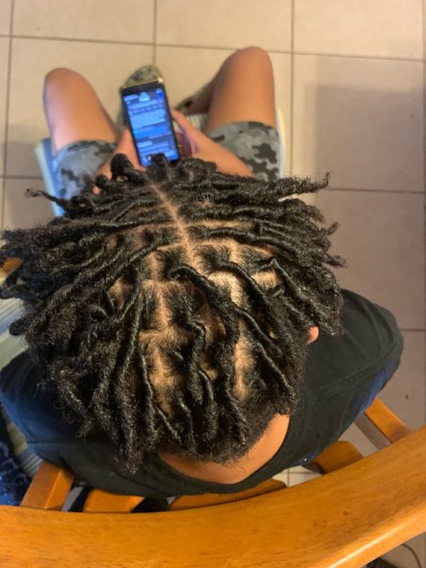 Dreads Middle Part, Middle Part Locs Men, Men Starter Locs, Middle Part Locs, Dude Outfits, Locs Men, Boys Hairstyle, Wave Hairstyles, Dread Styles