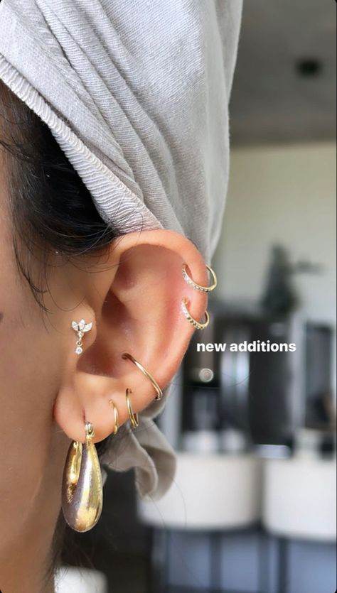 Piercing Placement Chart, Unique Piercings, Dope Jewelry Accessories, Dork Diaries, Curated Ear, Piercing Inspo, Ear Pieces, Cool Ear Piercings, Pretty Ear Piercings