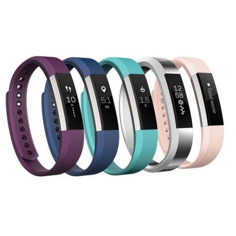 Fitbit Bracelet, Alat Makeup, Fit Bit, Fitness Motivation Pictures, Fitness Trackers, Snap Bracelets, Birthday Wish List, Fitness Gifts, Fitness Challenge