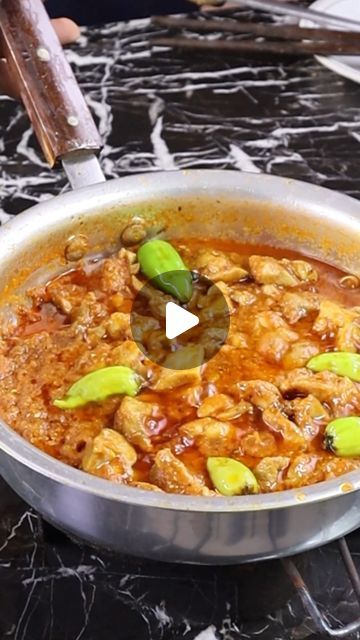 Jeera Chicken Indian, Handi Chicken, Chicken Haleem Recipe Pakistani, Afghani Chicken Recipe Video, Kadhai Chicken Recipe Video, Chicken Handi, Chicken Recipes Boneless, Boneless Chicken, Cooking Recipes Desserts