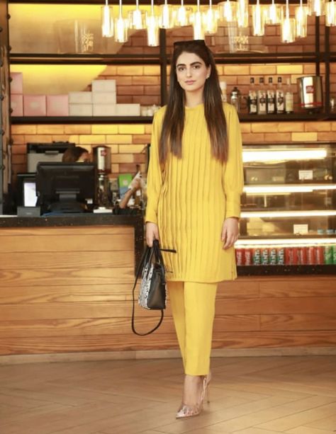 Plane Kurta Designs Women, Lemon Colour Suit, Elegant Yellow Straight Kurta Lawn Suit, Yellow Straight Kurta For Eid, Yellow Straight Kurta Sets For Summer, Yellow Summer Straight Kurta Set, Lemon Color Dress, Lemon Colour Dress, Ann Taylor Outfits