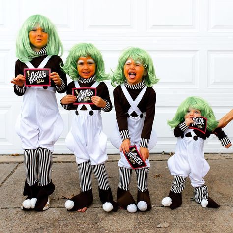 Softball Costumes, Oompa Loompa Costume, Umpa Lumpa, World Book Day Ideas, Sibling Halloween Costumes, Team Costumes, Oompa Loompa, Bff Halloween Costumes, Halloween Ball