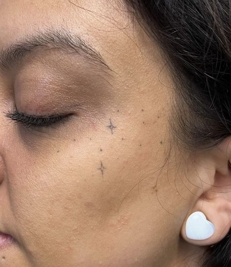 Face Tattoo Simple, Tear Tattoo Face, Minimalist Face Tattoo, Delicate Face Tattoo, Cloud Face Tattoo, Leaf Face Tattoo, Tiny Face Tattoo, Cheekbone Tattoo, Subtle Face Tattoos