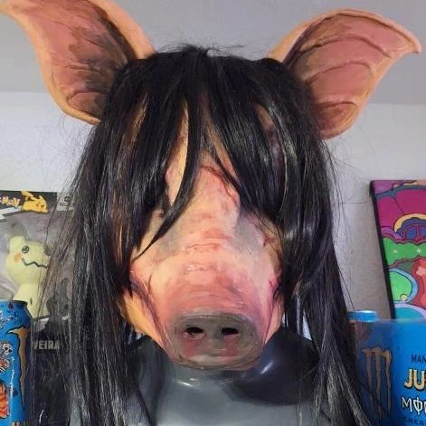 Just some other pics I found about how I made that mask ,maybe it helps you 💜 Moving Jaw Mask Tutorial, Technoblade Mask Cosplay, Technoblade Pig Skull Mask, Saw Pig Mask, Jaw Mask, Metal Masks, Novelty Mask For Cosplay, Human Mask, Horse Mask Funny