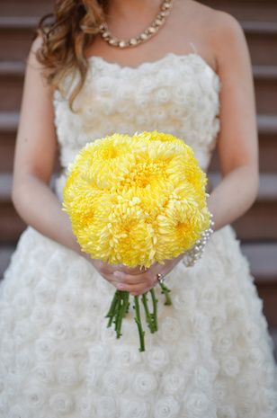 #Chrysanthemums - Use these cheerful, sunburst shaped perennials to add amazing texture to your floral arrangements. {Jessica Schmitt Photography} Yellow Chrysanthemum Bouquet, Chrysanthemum Wedding Bouquet, Chrysanthemum Wedding, Tangerine Wedding, Yellow Bridal Bouquets, Chrysanthemum Bouquet, Yellow Wedding Ideas, Small Wedding Bouquets, Yellow Color Palette