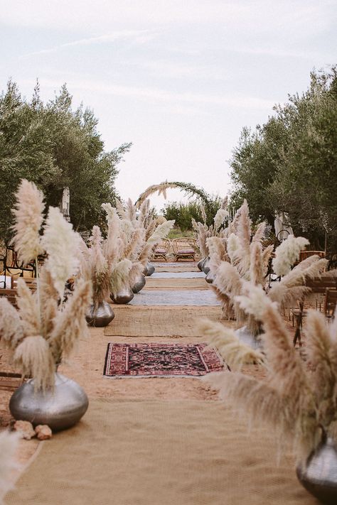 Outside Wedding Ceremonies, Wedding Walkway, Pastel Bohemian, Home Decor Amazon, Mykonos Wedding, Boho Wedding Theme, Church Wedding Decorations, Wedding Ceremony Arch, Grass Wedding