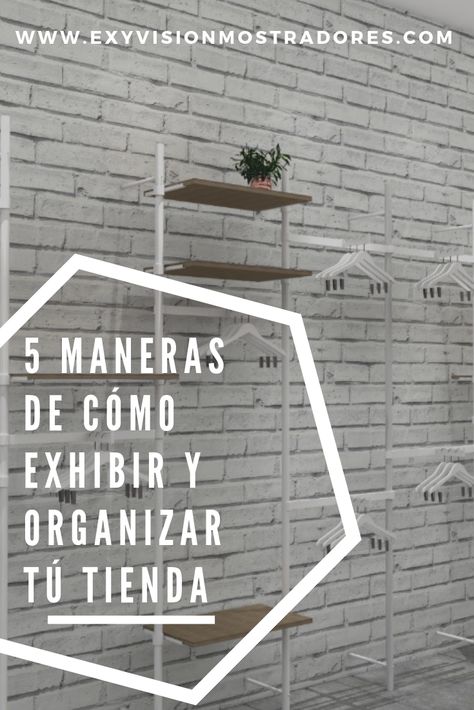 Si estás por iniciar un negocio de ropa o simplemente porque quieres darle un cambio a tu espacio, te invitamos a leer estos pequeños consejos que pueden lograr hacer la diferencia en tu tienda de ropa. #tiendaderopa #mueblesparatienda #sistemadeexhibicion #boutique #rackstienda Ideas De Closets, Internet Jobs, Mini Boutique, Store Design Boutique, Boutique Decor, Boutique Interior, Retail Interior, Boutique Stores, Kids Store