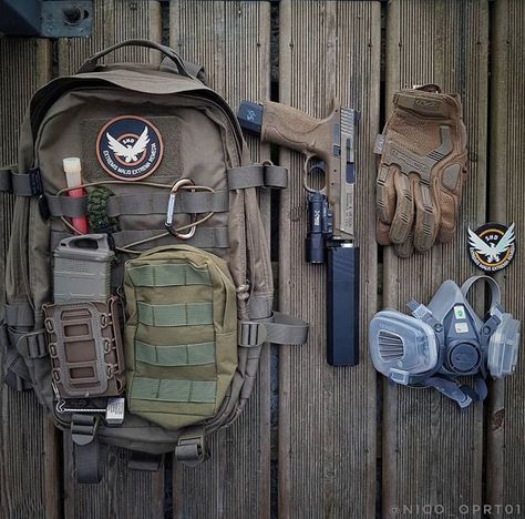 Mochila Edc, Gear Room, Civil Unrest, Army Gears, Edc Tactical, Military Gear Tactical, Tac Gear, Tactical Gear Loadout, Combat Gear