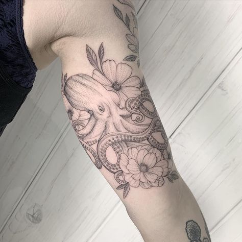 Girly Octopus Tattoo, Ocean Vibes Tattoo, Floral And Animal Tattoo, Whimsical Ocean Tattoo, Floral Ocean Sleeve Tattoo, Floral Sea Life Tattoo, Floral Sea Creature Tattoo, Floral Whale Tattoo, Octopus Flower Tattoo