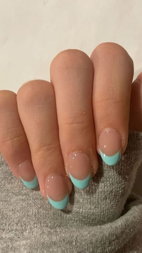 Easy Nail Acrylic Designs, Light Blue Tip Nails French Manicures, Short Nail Extensions Designs, Simple Summer French Tip Nails, Nails For Basketball Players, Extra Short Almond Nails Designs, Short Almond French Tip Nail Design, Short Round Nails French Tip, Short Oval Nails French Tip