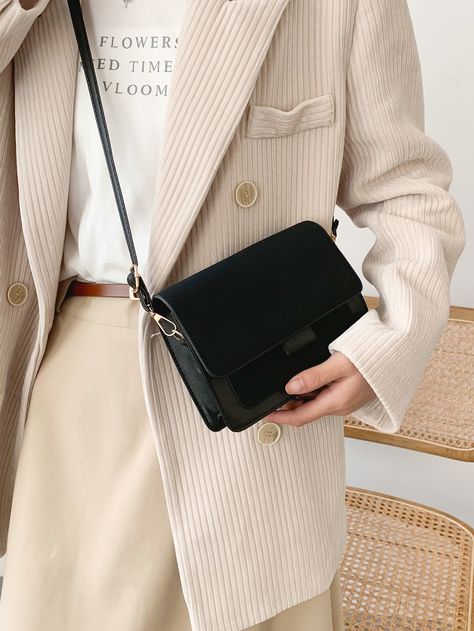 Minimalist Flap Square Bag Small Hand Bags For Women, Buisness Casual Outfits, Classy Handbags For Women, Minimalist Handbag, Small Hand Bags, Formal Bag, Buisness Casual, Weak Hero, Hand Bags For Women