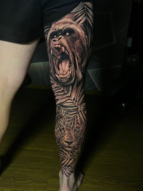 Leg Tattoos Women Animals, Animal Tattoo Leg Sleeve, Animal Leg Tattoos, Jungle Leg Sleeve, Animal Leg Sleeve Tattoo, Animal Leg Sleeve, Jungle Tattoo Ideas, Realism Stencil, Jungle Tattoos