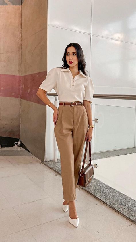 Work Polo Shirt Outfit Women, Office Uniform For Women, Polo Shirt Outfit Women's, Buisness Outfits, Nude Shirt, Work Polo Shirts, Polo Shirt Outfits, New Look Fashion, Business Casual Outfits For Work