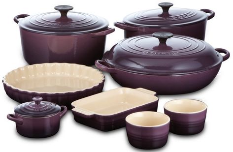 Le Creuset Stoneware Butter Dish - Cassis: Amazon.co.uk: Kitchen & Home Purple Kitchen Accessories, Plum Kitchen, Le Crueset, Le Creuset Cookware, Purple Kitchen, Le Creuset Stoneware, Purple Stuff, Everything Purple, Purple Things