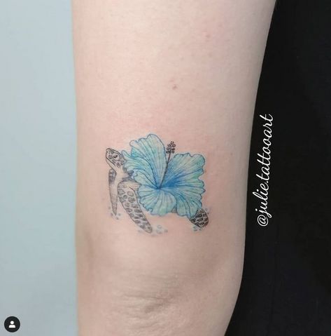 Blue Hibiscus Flower Tattoo, Blue Hibiscus Tattoo, Hibiscus Turtle Tattoo, Little Turtle Tattoo, Tattoo Coverups, Small Turtle Tattoo, Tattoos Mom, Hibiscus Flower Tattoos, Tiny Tats