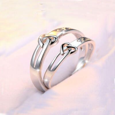 AuGrav designs and manufactures personalized jewelry in Platinum, Gold, Diamonds and Silver. We specialize in couple rings, be it for promise rings, wedding, engagement or proposal gifts. We help you get them. #youcancheck https://www.augrav.com/designer/silver-couple-rings Couple Rings Silver, Antique Ring Settings, Couple Ring Design, Bronze Wedding, Silver Promise Rings, Engagement Rings Couple, Promise Rings For Couples, Couples Ring Set, Silver Ring Designs