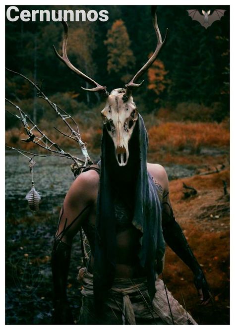 Nordic Aesthetic, Black Magick, Horror Decor, Witch Aesthetic, Fantasy Aesthetic, Woodland Creatures, Samhain, Fantasy Clothing, Character Aesthetic