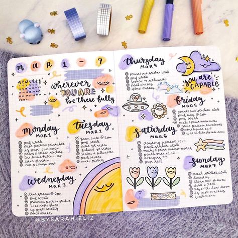 sarah eliz ◡̈ on Instagram: “full weekly spread ⭐️ I may incorporate more free-flowing weeklies back into my setups bc it was nice how relaxed it was filling in this…” Weekly Journal Spread, Weekly Journal Layout, Bujo Weekly Spread Ideas, Bff Journal, Schedule Journal, Weekly Spread Ideas, Weekly Journal, Bullet Journal Month, Bujo Weekly Spread