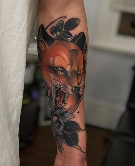 Rate This Angry Fox Tattoo 1 to 100 #tattoo #tattoos #smalltattoos #amazingtattoo #beautifultattoos #watercolorTattoo #InspirationalTattoos #ArtTattoo #NeonTattoo Fox Neo Traditional, Neo Trad Animal Tattoo, Red Fox Tattoos, Fox Tattoo Design, Neo Tattoo, Neotraditional Tattoo, Inspiration Tattoos, Geniale Tattoos, Fox Tattoo