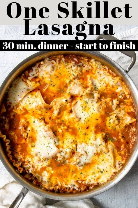 Delicious lasagna dinner all made in one skillet in just 30 minutes. This is a great family dinner. 30 Minute Skillet Lasagna, Skillet Meals For One, Skillet Lasagna With Cream Cheese, Dinners With Lasagna Noodles, Healthy One Pot Lasagna, Electric Skillet Lasagna, Fast Stove Top Dinners, Messy Lasagna Recipe, Easy Lasagna Skillet