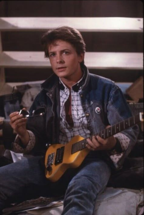 80’s Aesthetic, Michael Fox, J Fox, Michael J Fox, Marty Mcfly, 90s Movies, Michael J, Geek Culture, To The Future