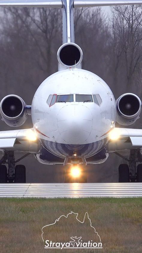 ✈️ USA Jet Airlines Boeing 727-200(F) departing from London Airport 🇨🇦 _______________________________________________ 📱Check out more of… | Instagram Boeing 727 200, Jet Airlines, Airport Airplane, London Airport, Boeing 727, London Ontario, Flight Attendant, Ontario Canada, Social Media Platforms