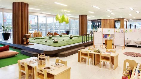 Day Care Center Design, Learning Center Design, Day Care Room Ideas, Child Care Center Design, Childcare Rooms, Kindergarten Interior, Preschool Designs, Daycare Design, Natural Play