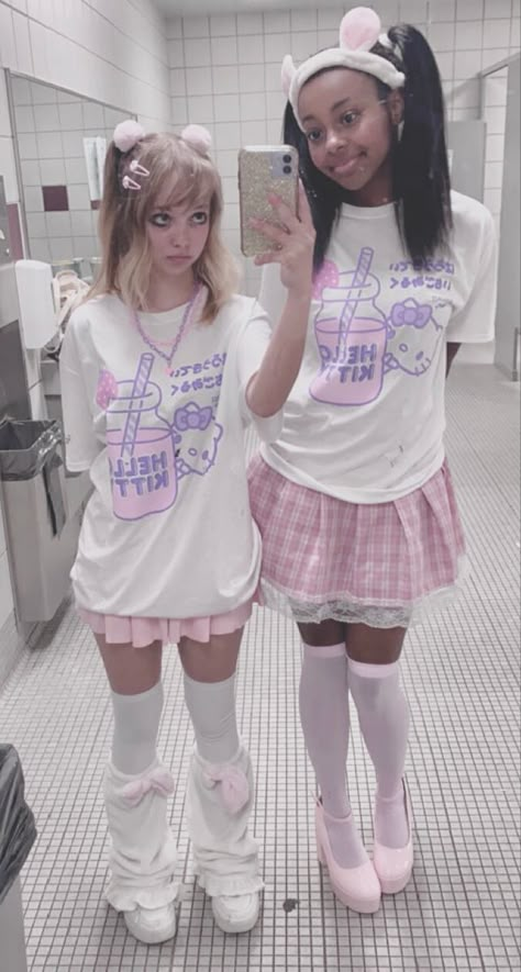 Kawaii Egirl Outfits, Kawaii Y2k, Kawaiicore Outfit, Kawaii Core Outfit, Cutecore Outfit, Kawaiicore Fashion, Yume Kawaii Fashion, Socks Outfit, Cutesy Outfit