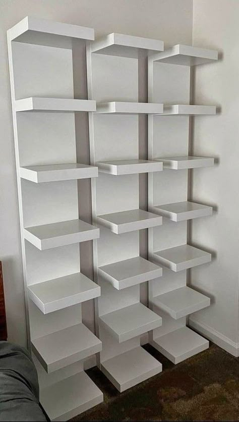 Shoe Rack Ideas Bedroom, Bedroom Shoe Rack, Diy Cupboard, Shoe Rack Ideas, Stylish Room Decor, Store Shelves Design, Beauty Room Vanity, Room Organization Bedroom, Room Furniture Design