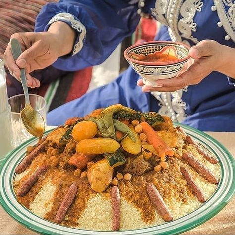 Image may contain: one or more people, people eating and food Moroccan Kitchen, Moroccan Couscous, Morocco Food, Moroccan Recipes, Moroccan Culture, Moroccan Food, Meat Lovers, Local Food, Couscous