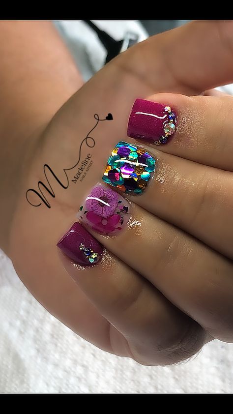 Short Encapsulated Nails, Encapsulated Nails, Work Nails, Pretty Nail Designs, Almond Acrylic Nails, Cute Gel Nails, Uñas Acrilicas, Short Acrylic Nails Designs, Dipped Nails