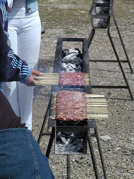 Japanese Bbq Grill, Kabob Grill, Cheap Bbq, Backyard Grill Ideas, Bbq Shed, Custom Bbq Pits, Shish Kabob, Big Green Egg Grill, Grill Ideas