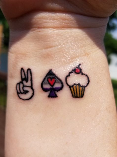 Asexual Peace, Love, & Cake Aro Ace Tattoo, Aroace Tattoo, Asexual Nails, Asexual Tattoo, Asexual Tattoos, Subtle Ace Pride Wallpaper, Ace Tattoo, Pride Tattoo, Get A Tattoo