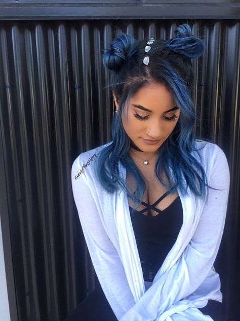 Space buns | blue hair | blue buns | Hispanic girls with colored hair | Maryland hair | Elizabethashleyy Brunette Red Highlights, Hair And Skin Vitamins, Hair Color Pictures, Brunette Ombre, Blue Black Hair, Girl Hair Colors, Creative Hair Color, Space Buns, Blue Highlights