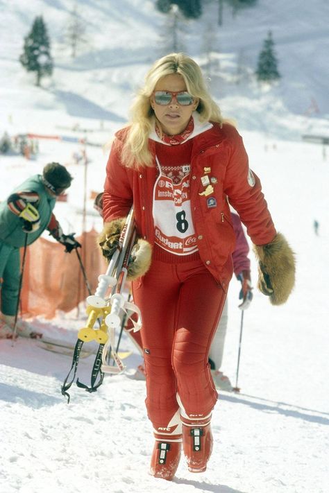 Ski Inspiration, Celebrity Winter Style, Holly Johnson, Britt Ekland, Vogue British, Joanna Lumley, Lana Turner, Ski Outfit, Roger Moore