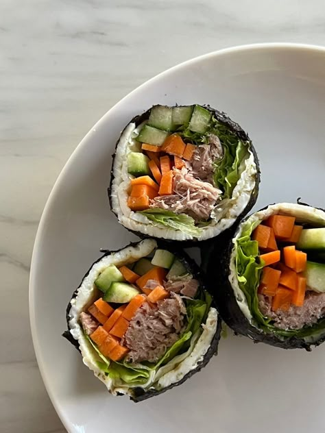 Low Cal Sushi, Food Inspo Aesthetic, Food Calories List, Food Calorie Chart, Low Cal Food, Low Calorie Food, Recovery Food, Small Portions, Food Motivation