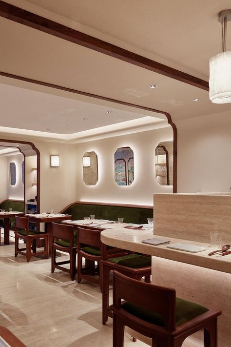 Chinese Restaurant Design Modern, Modern Chinese Restaurant Interior, Fine Dining Restaurant Design, Chinese Restaurant Interior Design, Chinese Restaurant Interior, Chinese Restaurant Design, Modern Chinese Restaurant, Restaurant Fine Dining, Art Deco Wardrobe