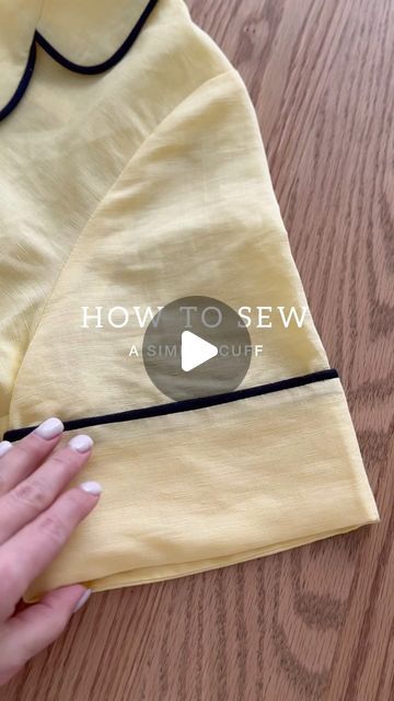 How To Sew Sleeves Tutorials, How To Make Piping Sewing, Piping Techniques Sewing, Simple Sleeves Design, Sleeves Tutorial, How To Make Piping, Sewing Piping, Sewing Sleeves, Piping Techniques