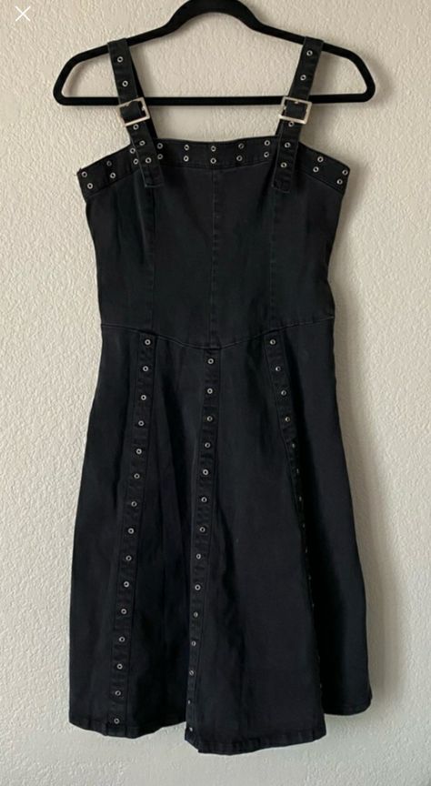 Summer Emo Style Sleeveless Mini Dress, Old Hot Topic Clothes, Summer Sleeveless Emo Mini Dress, Gothic Mini Dress With Straps, Gothic Cotton Mini Dress, Grommet Dress, Hot Topic Clothes, Tripp Nyc, Hot Topic