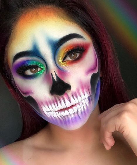 Colorful corpse Skeleton Makeup Looks, Makijaż Sugar Skull, Halloween Makeup Sugar Skull, Holloween Makeup, Dead Makeup, Skeleton Makeup, Cool Halloween Makeup, Halloween Eye Makeup, Sugar Skull Makeup