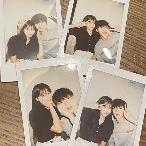 Yn Pictures For Au, Yn Pictures With Boyfriend, Yn And Boyfriend, Yn With Boyfriend, Polaroid Couple, Photobox Pose, Uzzlang Couple, Oreki Houtarou, Kids Cafe