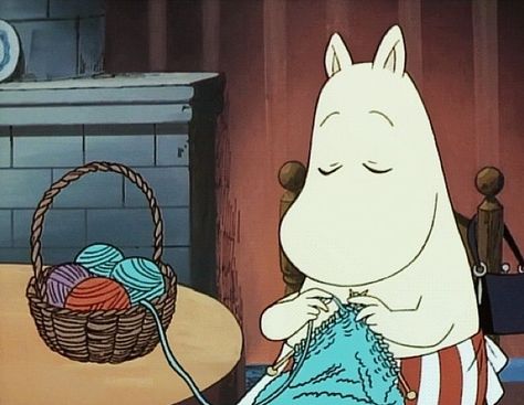 Moominmamma knitting. Knitting Quotes, Moomin Valley, Knitting Humor, Tove Jansson, Knit Art, British Museum, Knitting Inspiration, Stop Motion, Knitting Projects