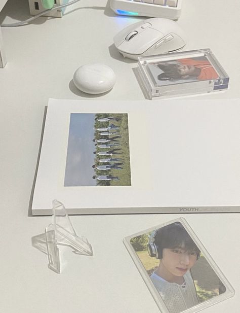 Zb1 Youth In The Shade, Zerobaseone Photocard, Kpop Album Aesthetic, Zb1 Aesthetic, Zerobaseone Aesthetic, Unboxing Aesthetic, Photocard Aesthetic, Pop Lyrics, Instagram Inspiration Posts