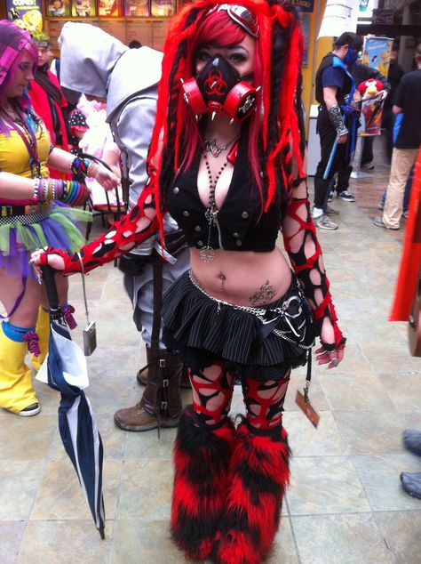 Cybergoth Rave Outfit, Rave Scene Outfits, Anime Rave Outfit, Cyberpunk Rave Outfit, Scene Rave Outfits, Neon Rave Outfits Ideas, Goth Substyles, Goth Rave Outfits, Rave Core