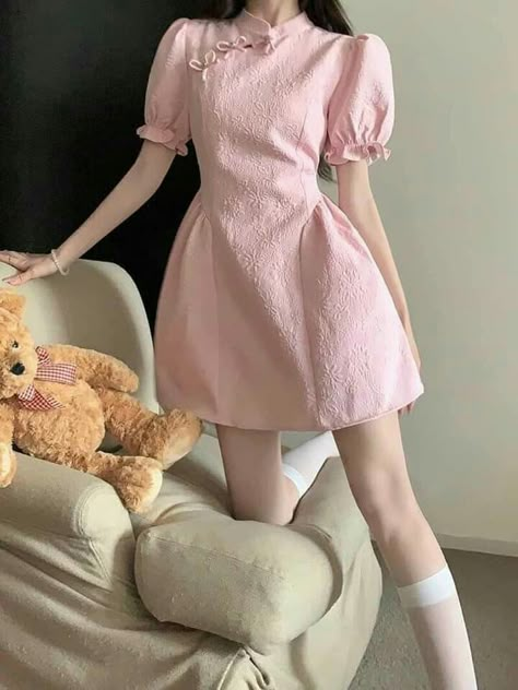 Chinese Neck Dress, Cny Outfit, Dress With Outer, Corset Fashion Outfits, Fancy Short Dresses, Stylish Outfits Casual, Cute Formal Dresses, Trendy Dresses Summer, Cute Dresses For Party