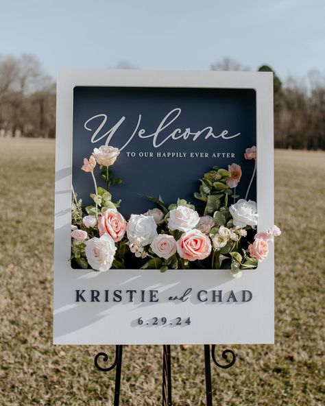 Our Polaroid flower box signs have been keeping us super busy! 💐 Loooove the navy blue look 💖 #weddingsigns #flowersign #weddingflorals Foamboard Design, Bridal Bouquette, Floral Box Sign, Flowerbox Welcome Sign, Board Decoration Ideas Creative, Flower Box Wedding Welcome Sign, Welcome Floral Box Sign, Flower Box Sign, Flower Box Ideas