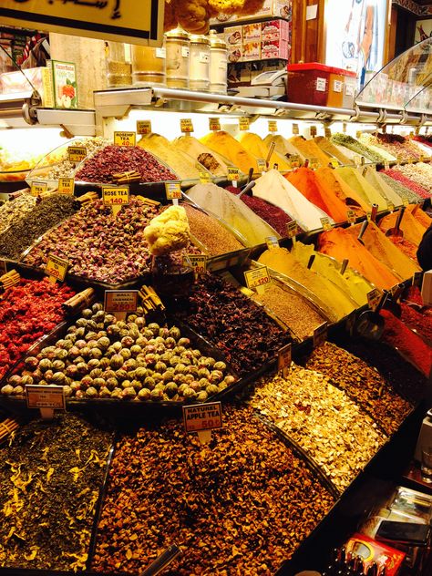 Turkish spices Turkish Candy, Turkish Spices, Herbal Shop, Nut Butter Recipes, Spice Shop, Fruit Shop, Turkish Delight, Exotic Fruit, Butter Recipe