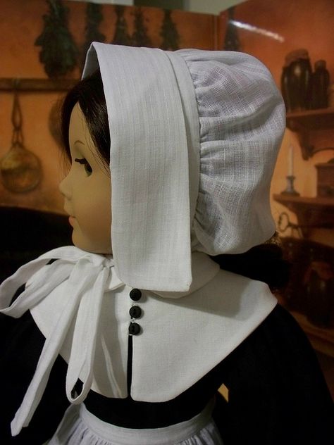 Close up Pilgrim Bonnet and collar by Keepersdollyduds Pilgrim Collar Pattern, Pilgrim Outfit, Pilgrim Clothing, Pilgrim Costume, Amish Dolls, 17th Century Clothing, Collars Diy, Costume Patterns, Century Clothing